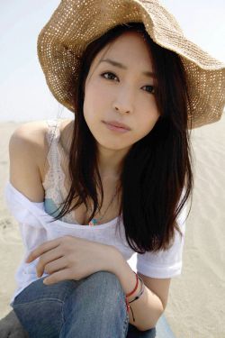 艾丽西亚 凯斯